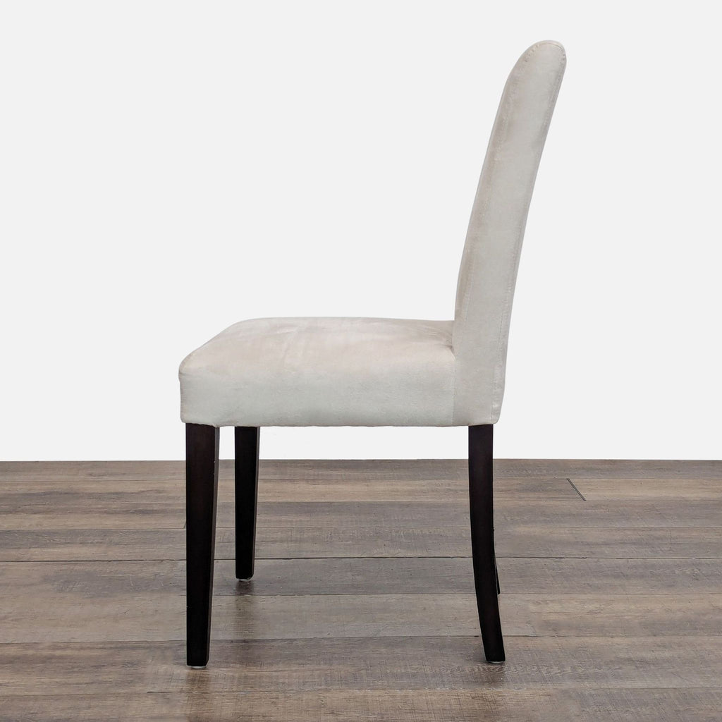 Crate & Barrel Halo Dining Table with 4 Lowe Dining Chairs