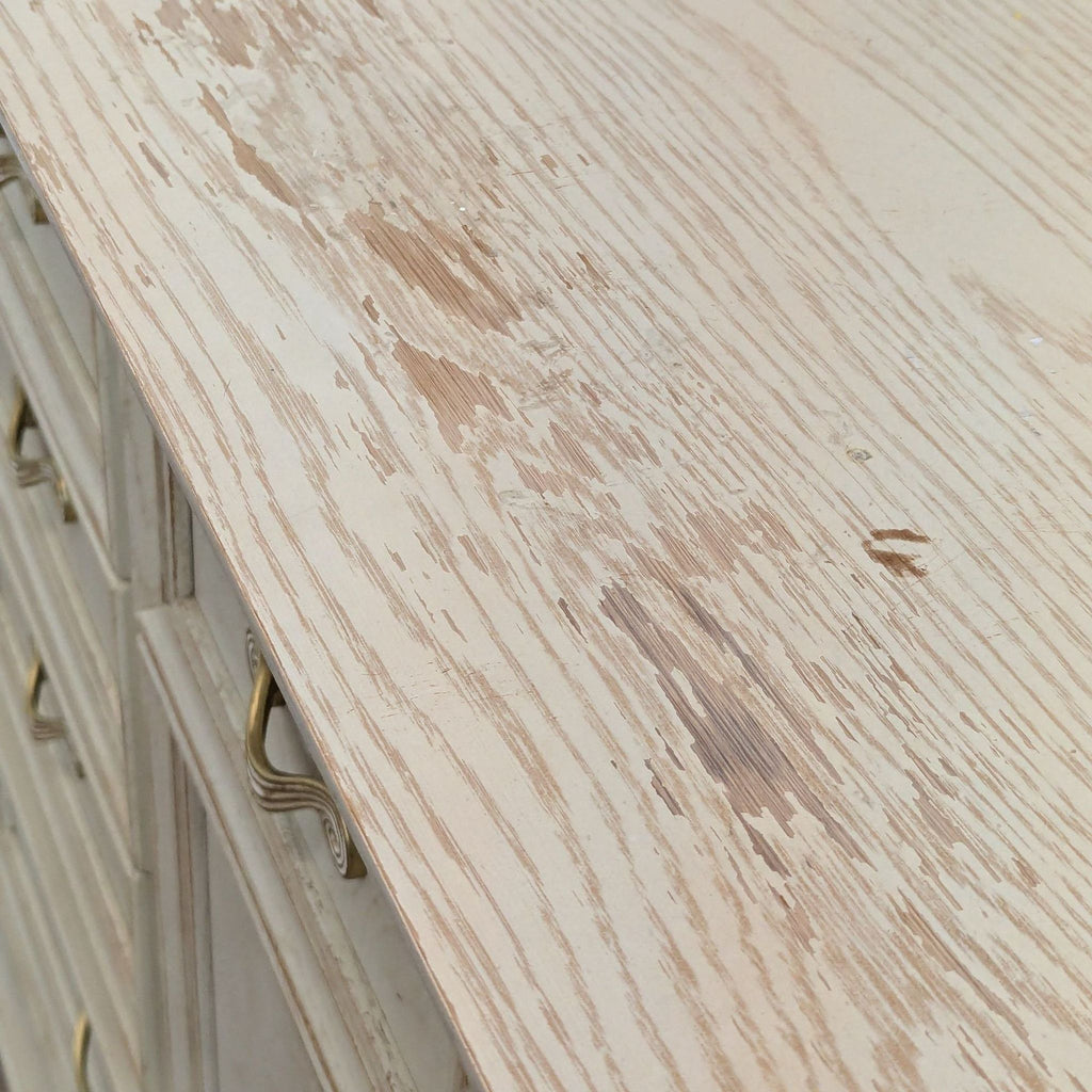 Thomasville 9-Drawer Dresser with Central Cabinet