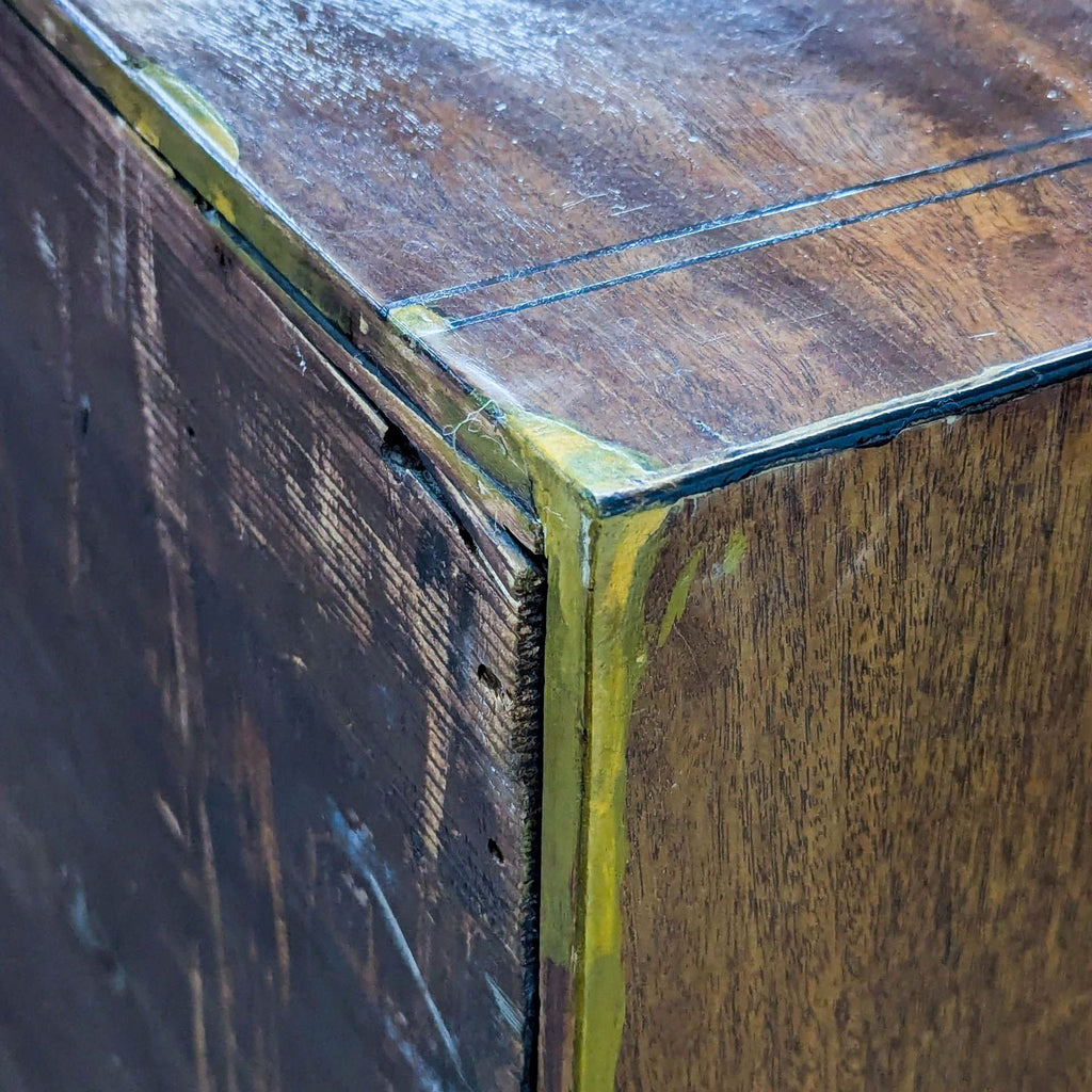 Vintage Classic Wood Dresser with 5 Spacious Drawers