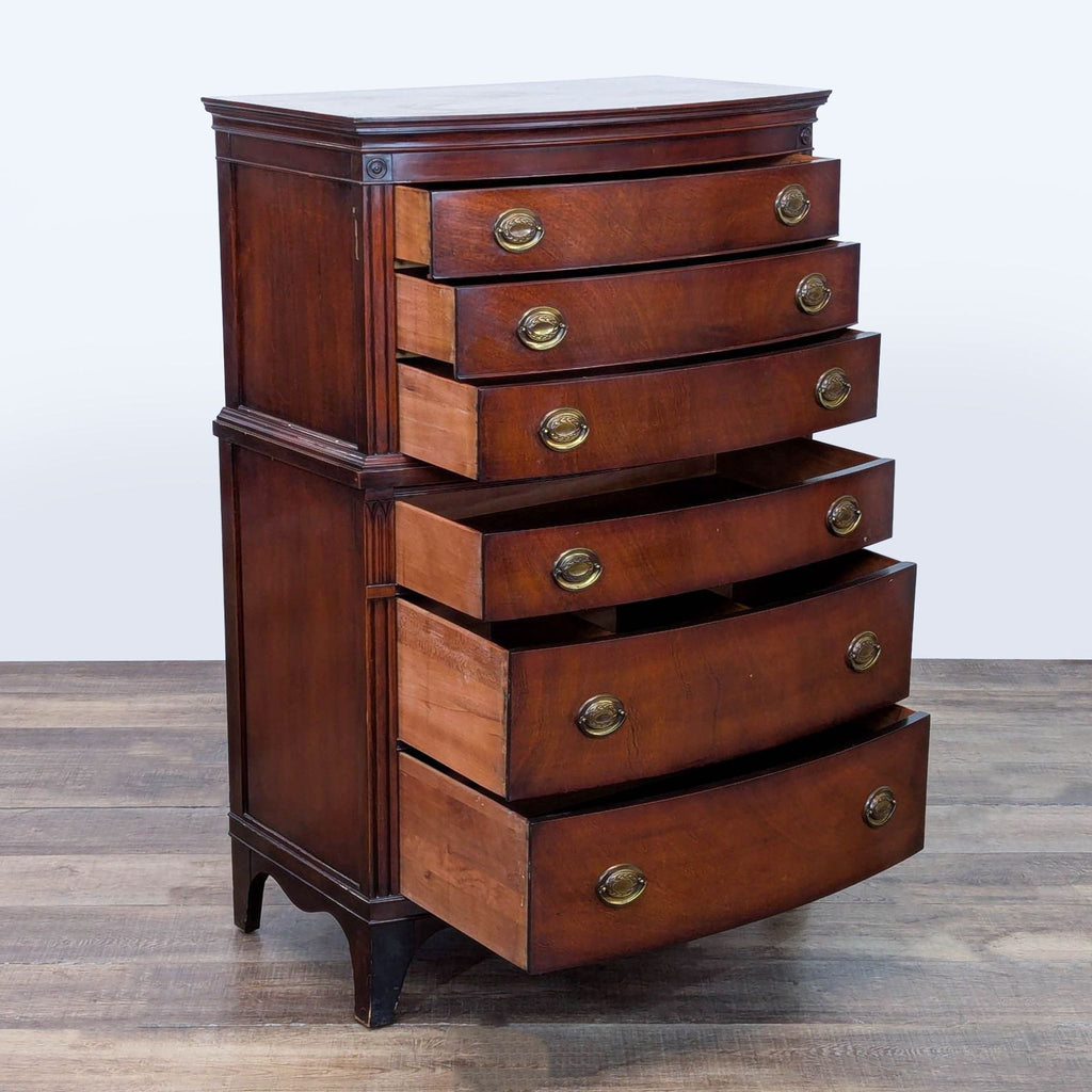 2. Vintage Drexel dresser in mahogany veneer, six dovetail drawers with brass pulls, solid and elegant.