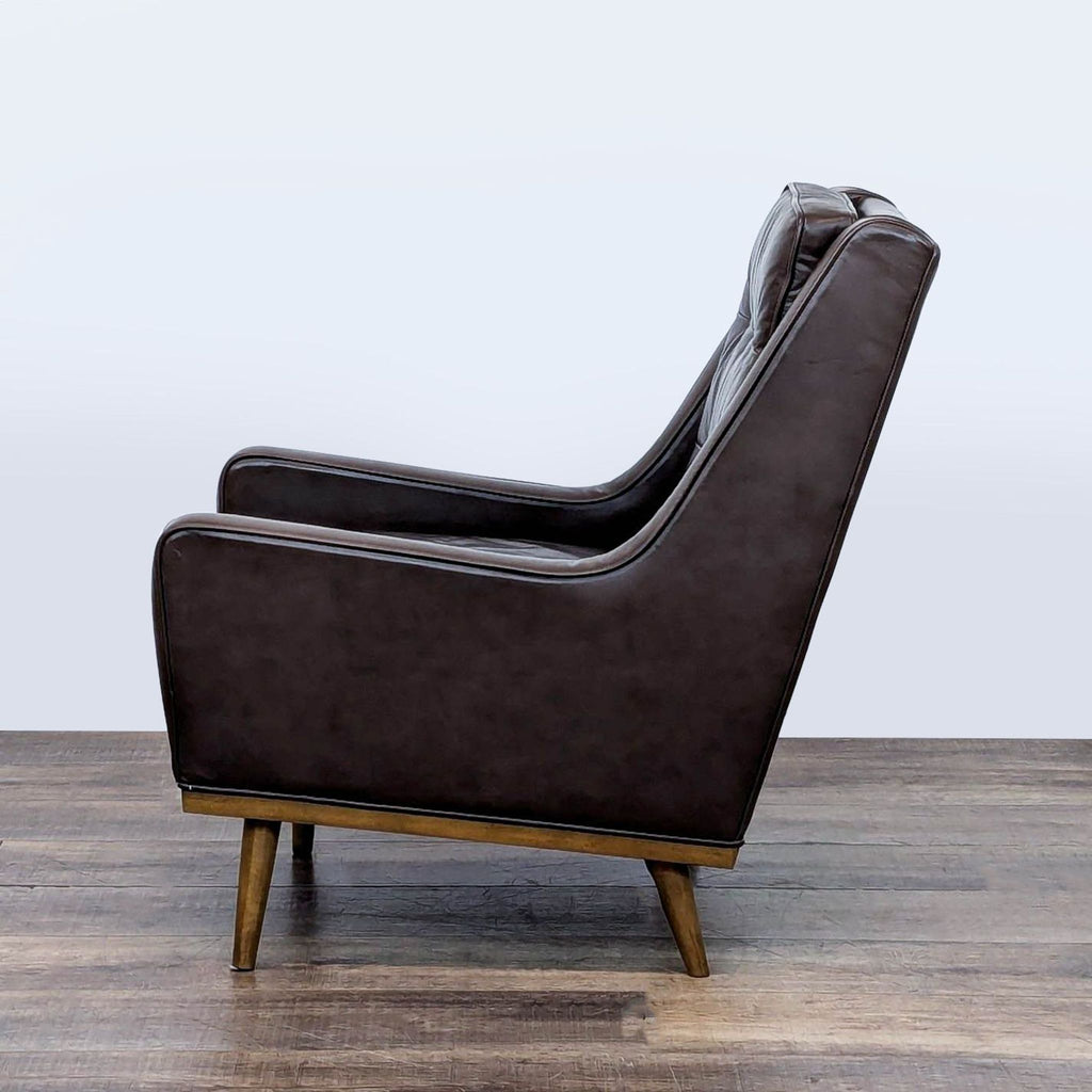 Mid-Century Style Leather Lounge Chair