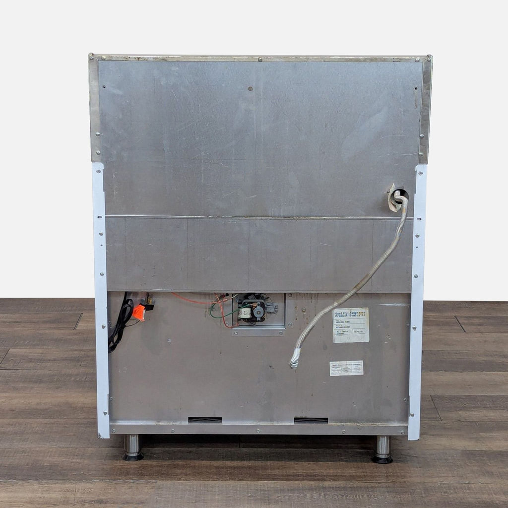 Viking Professional 4-Burner Gas Range with Built-in Grill and Oven