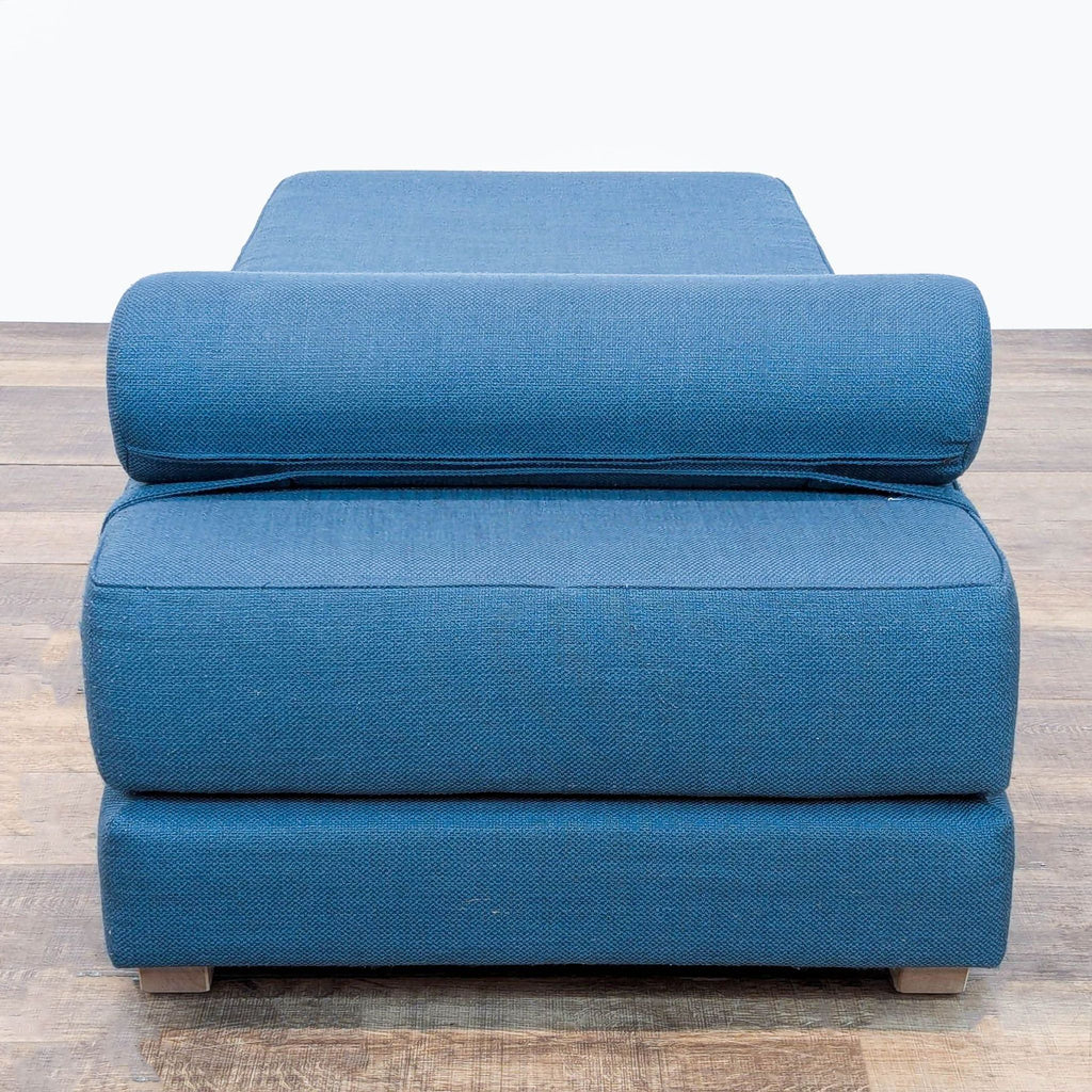 CB2 Lubi Modern Daybed/Lounge