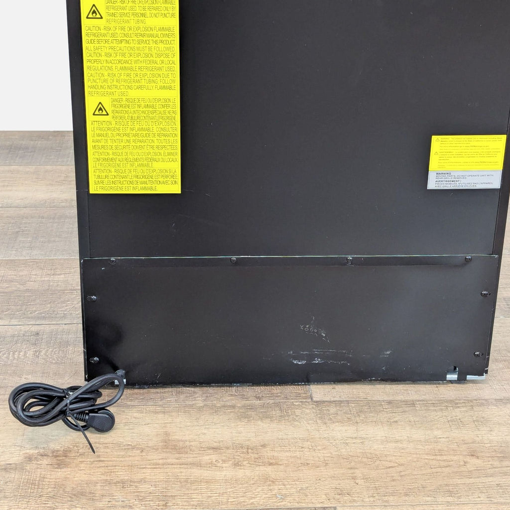 Summit SWC1926 24 Inch Freestanding/Built-In Wine Cellar with 171 Bottle Capacity