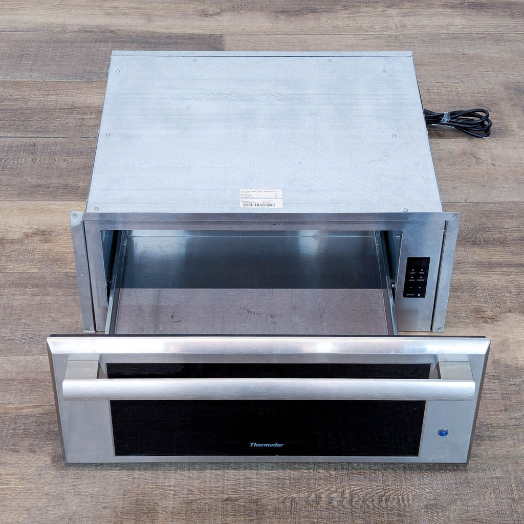 Thermador WD27ES 27" Traditional Warming Drawer Stainless