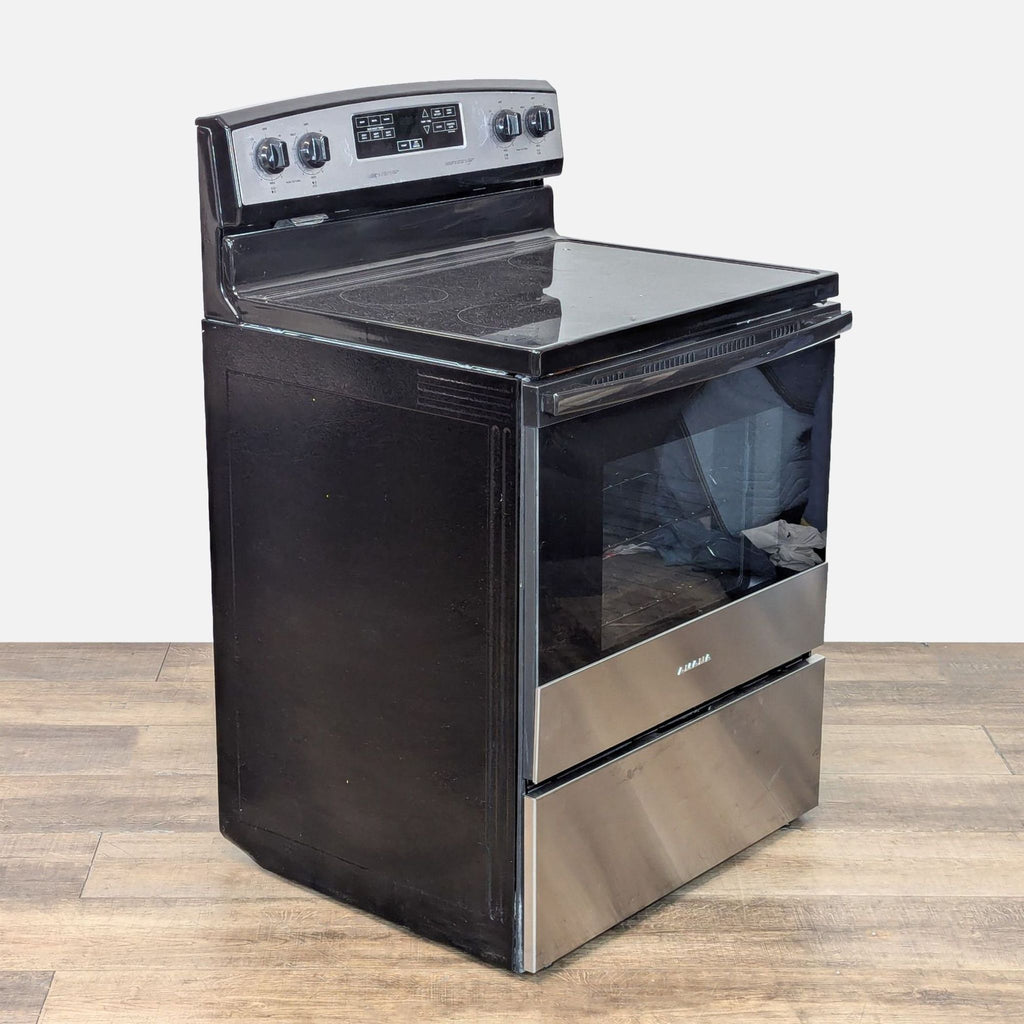 AMANA Electric 4 Burner Range