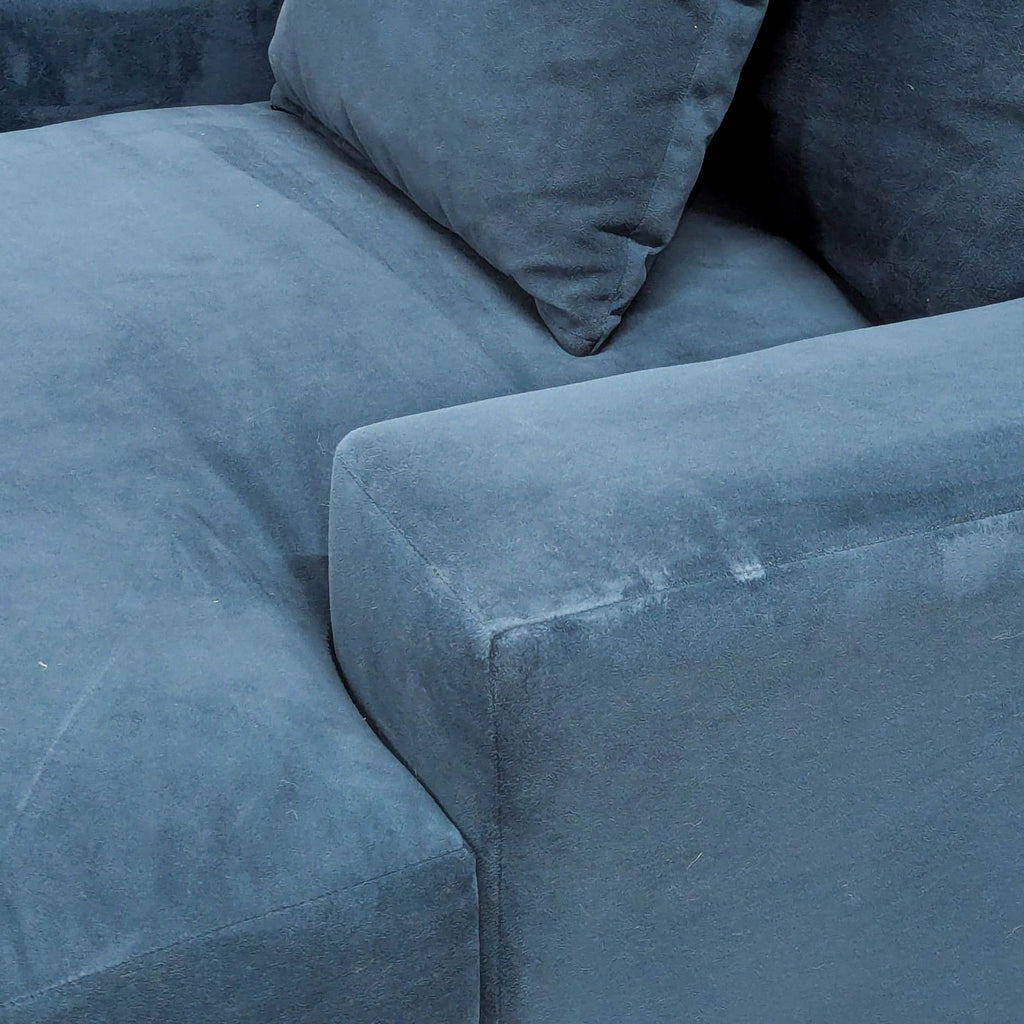 Living Spaces Everett Modern Chaise Lounge