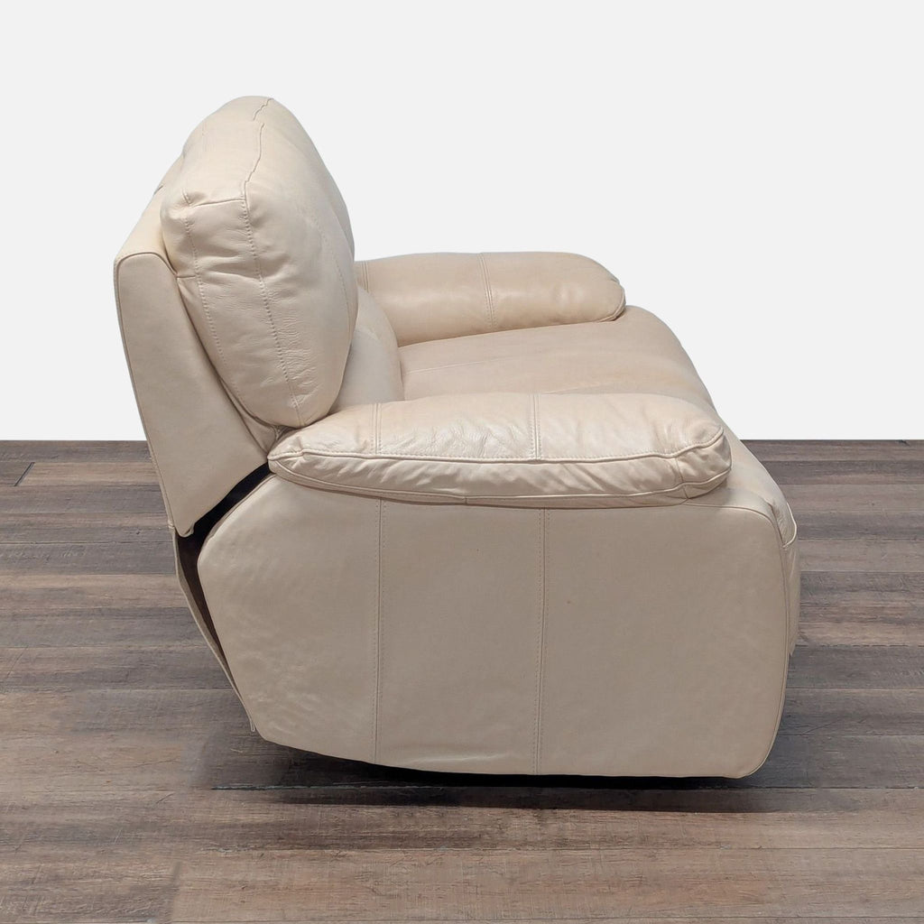 Traditional Cream Leather Reclining Loveseat