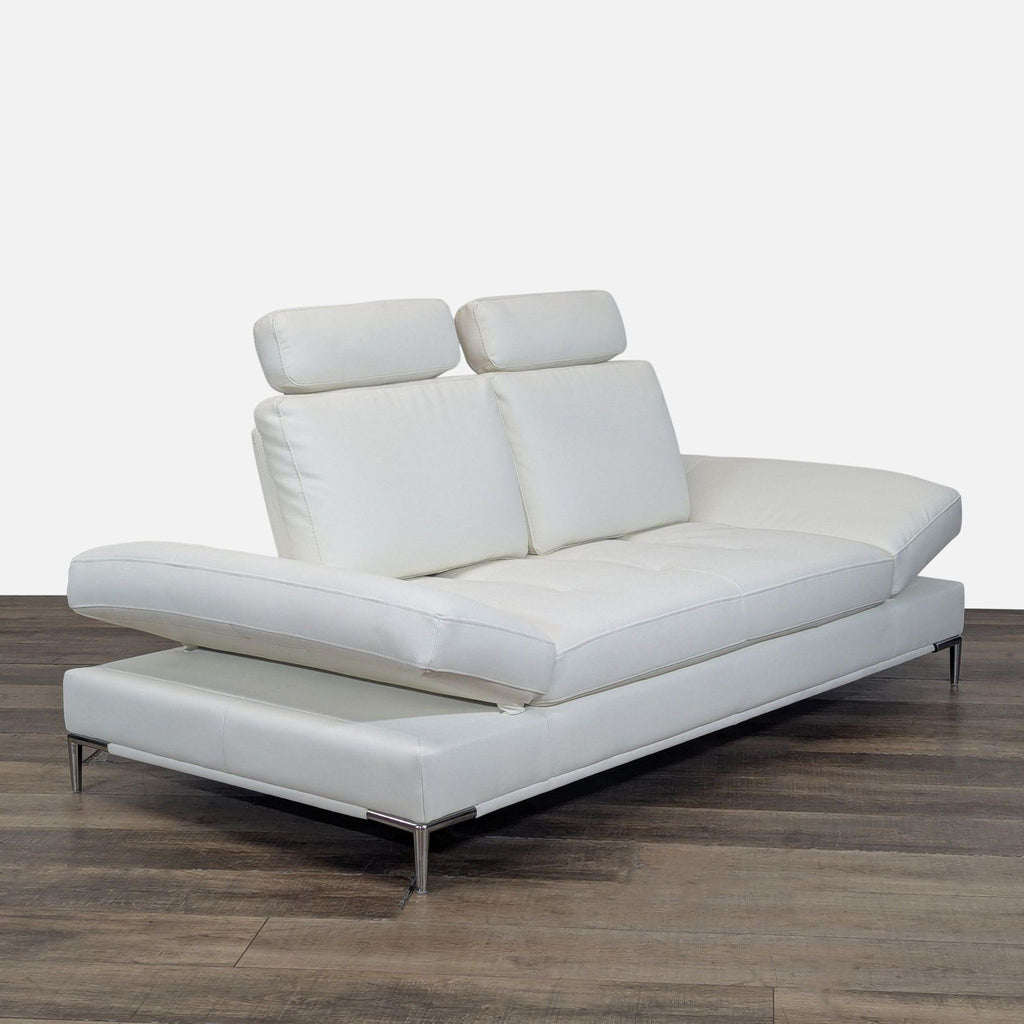Modani Livio Modern White Leather Loveseat