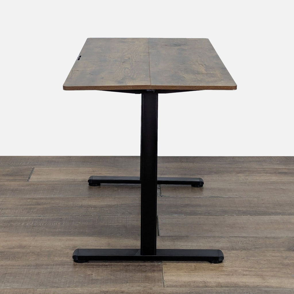 Electric Height Adjustable Standing Desk with Wood Finish