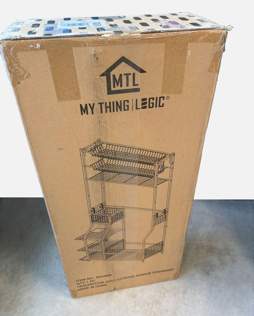 2. Packaged Mythinglogic golf club rack in a cardboard box, featuring item illustration and product branding.