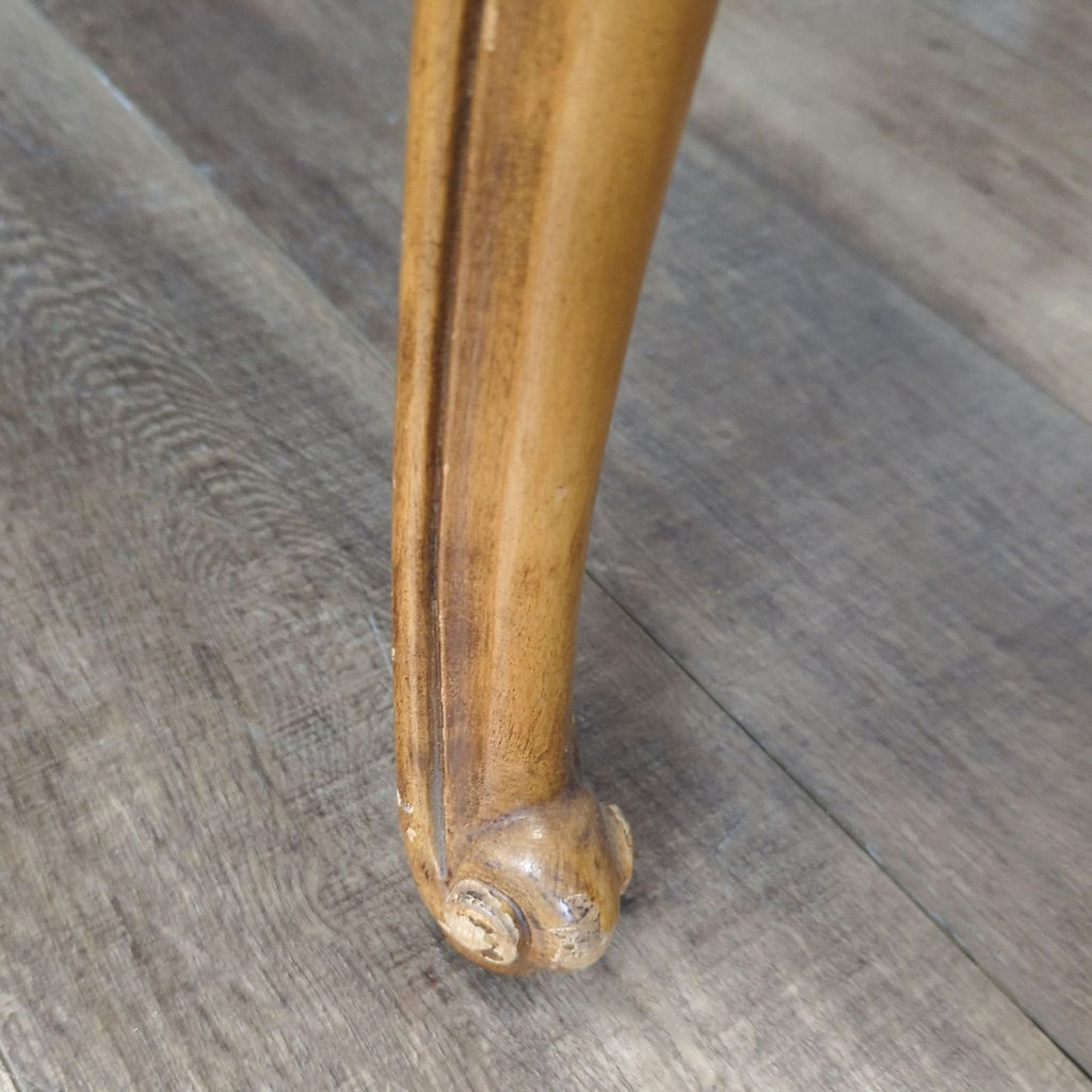 Vintage French Provincial Style Dining Table and 6 Chairs