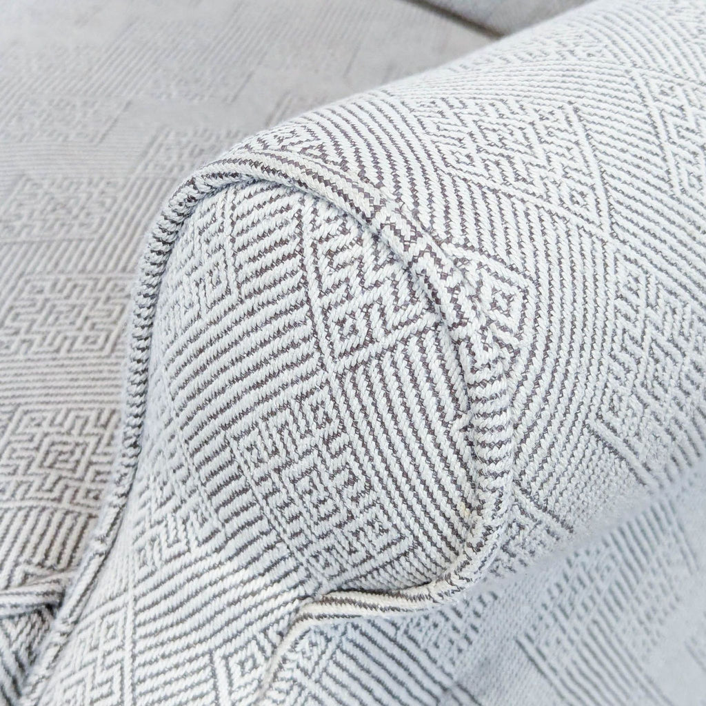 Comfort Design Classic Push Back Recliner