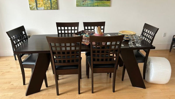 Certainly! However, I did not receive any images or full description with your message. Please provide the images or a detailed description of the dining set so I can create accurate and effective alt text for your needs.