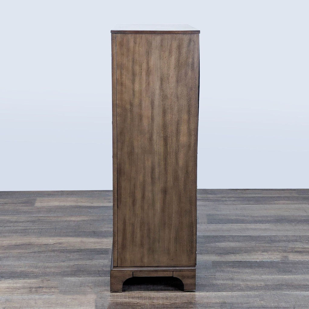 Cresent Fine Furniture Gunnison 7 Drawer Chest