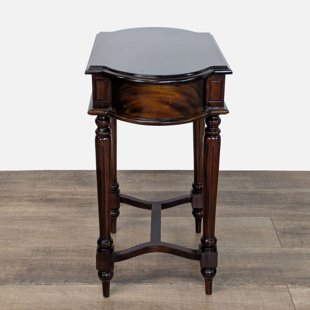 Dutch Crafters Traditional One Drawer End Table