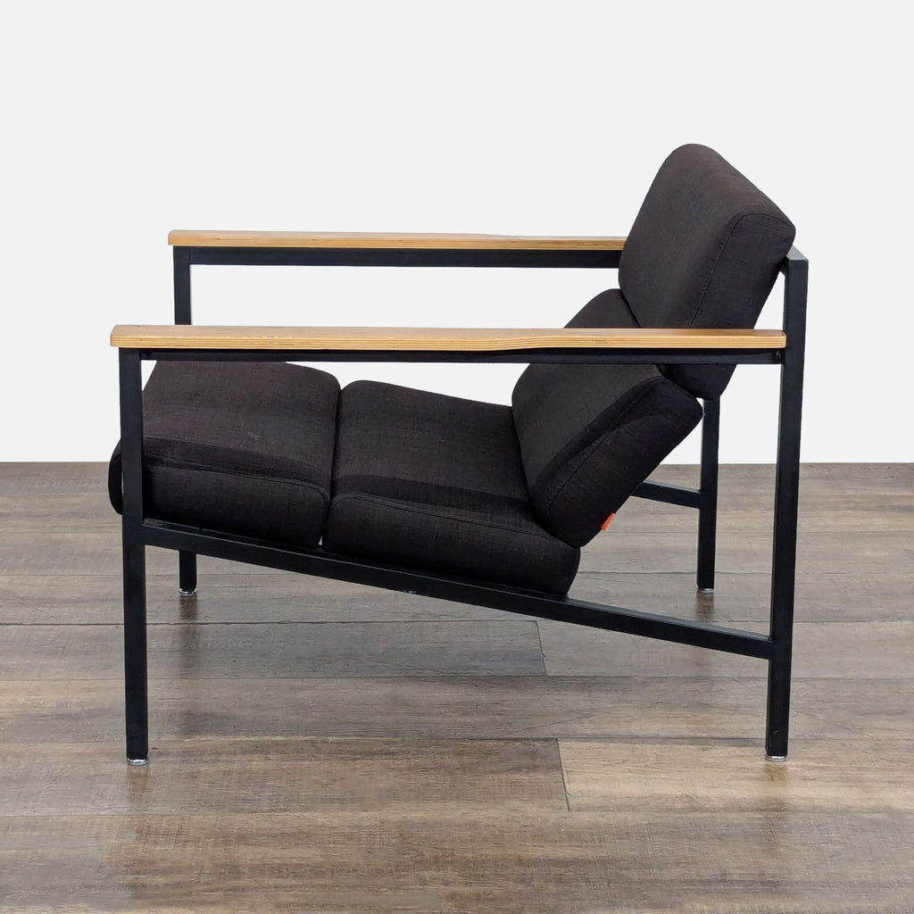 Gus Modern Halifax Chair