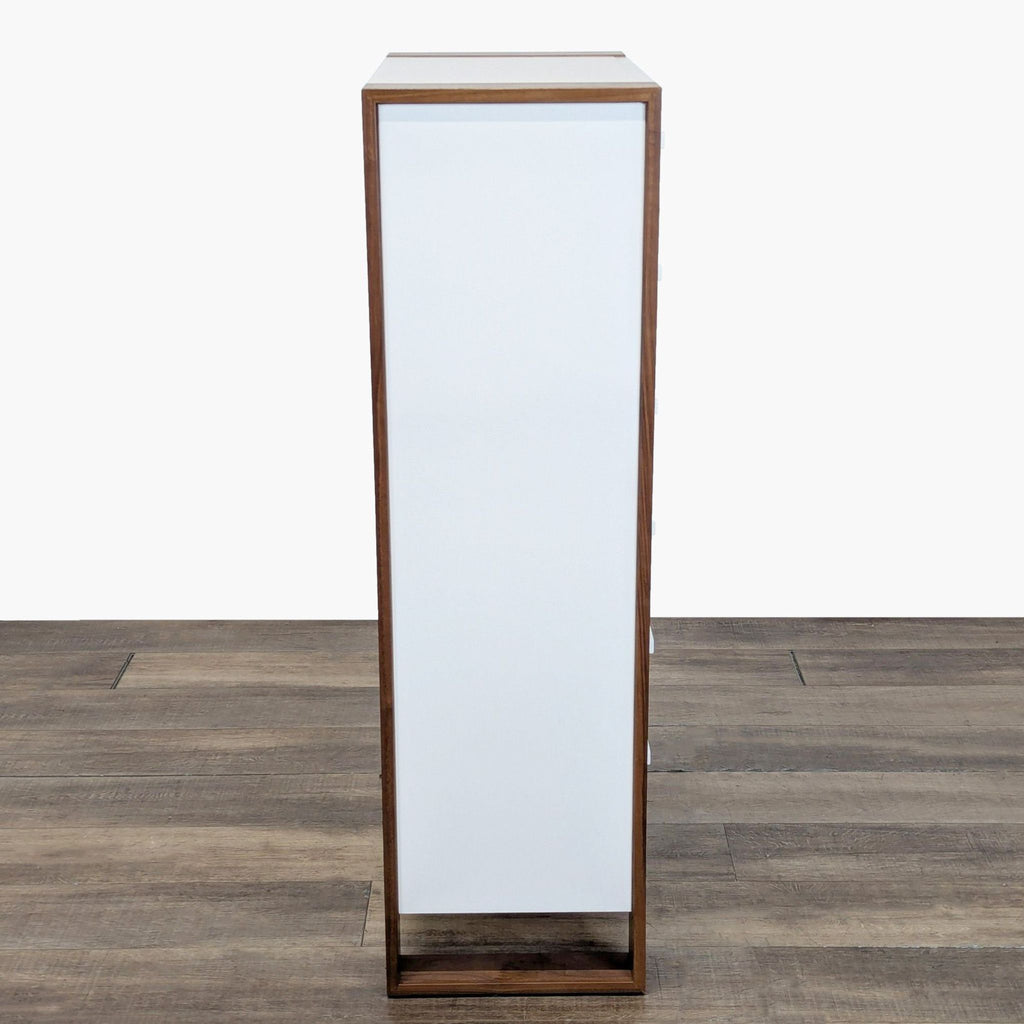 DucDuc Modern Six Drawer Chest