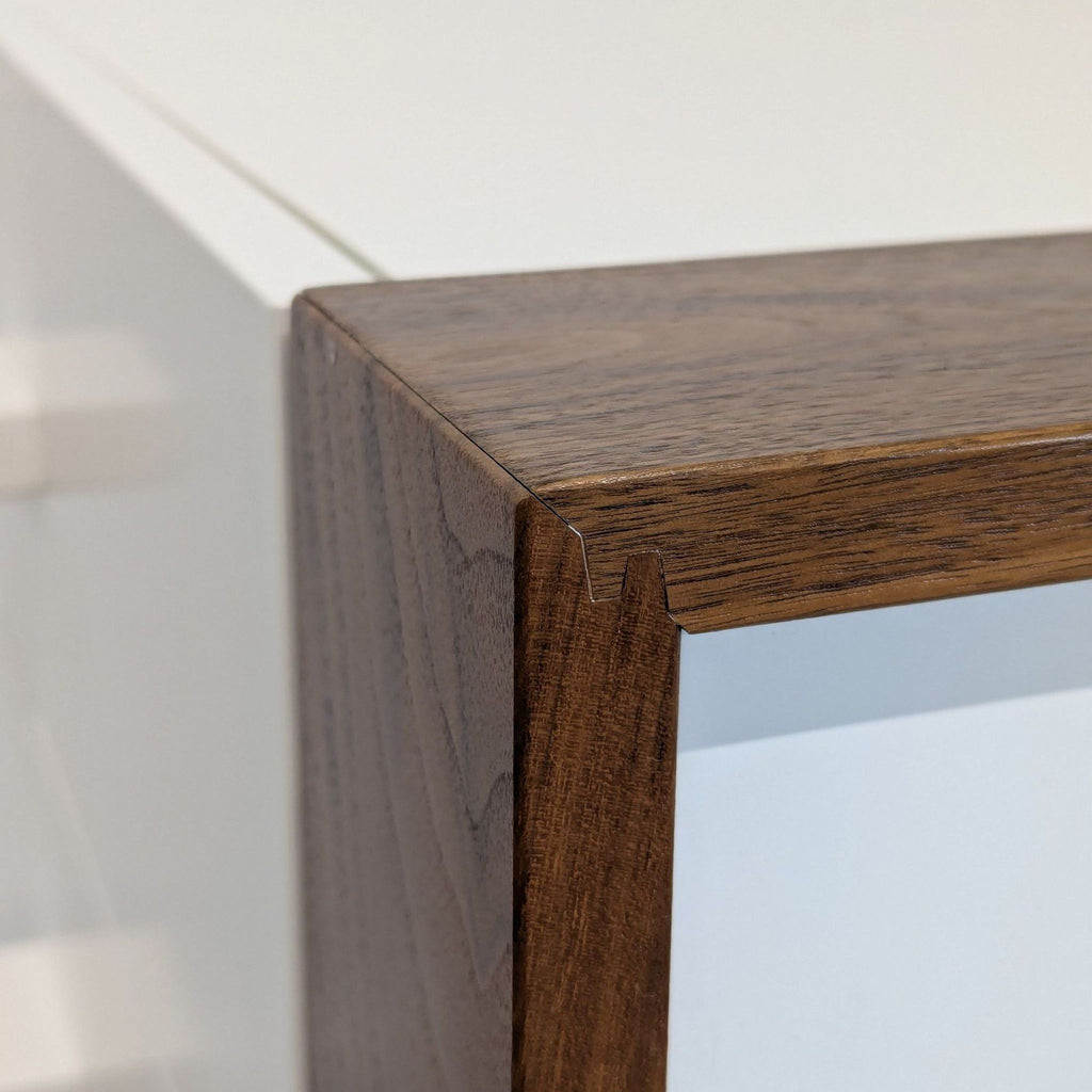 DucDuc Modern Six Drawer Chest