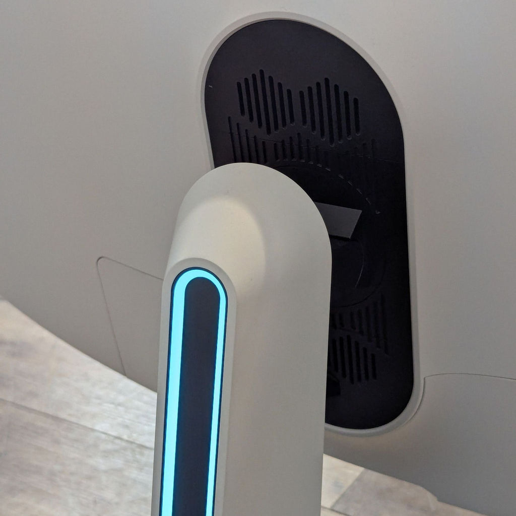 Alienware Curved Ultrawide Monitor – Immersive Display, Sleek Design