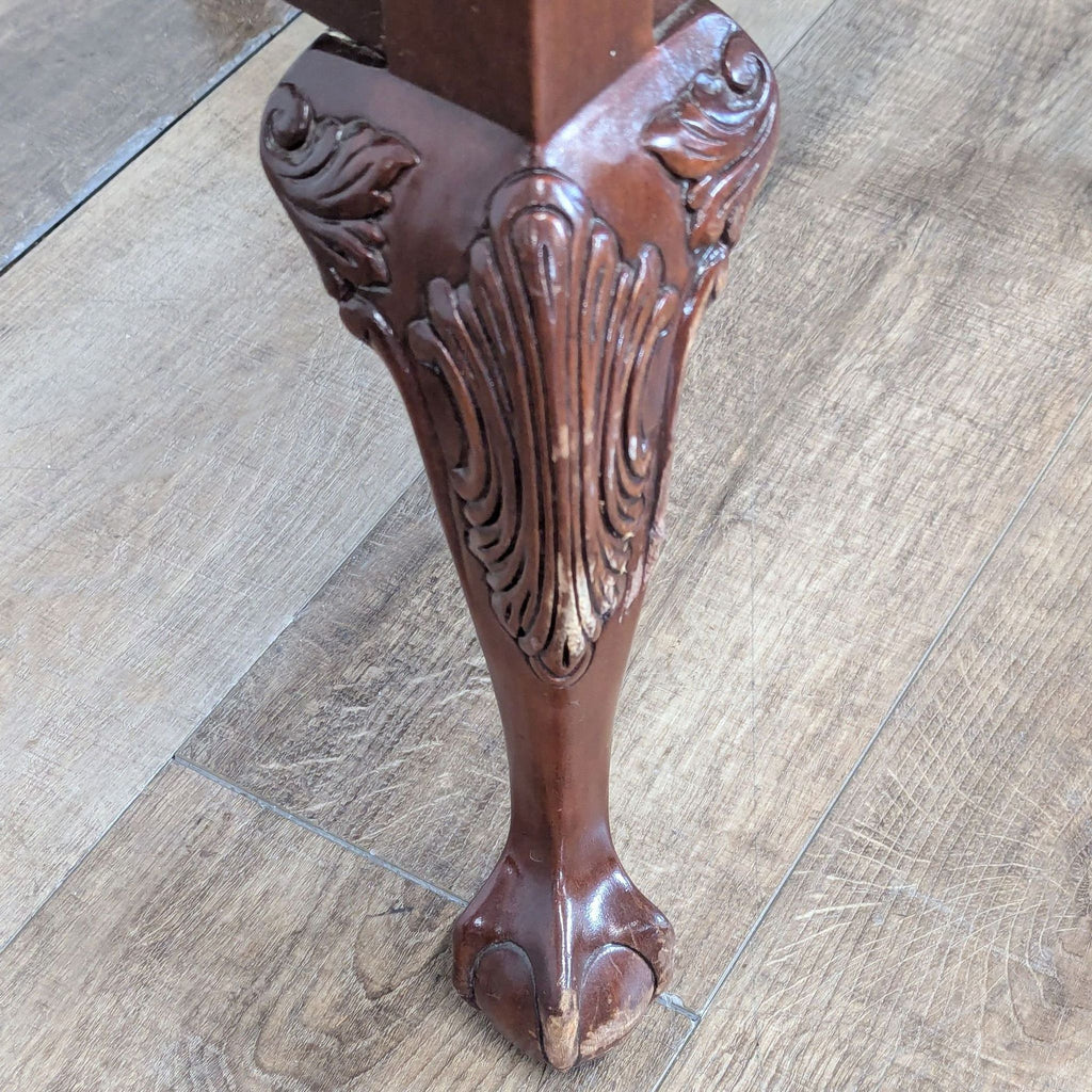 Set of Eight Ethan Allen English Chippendale Dining Chairs