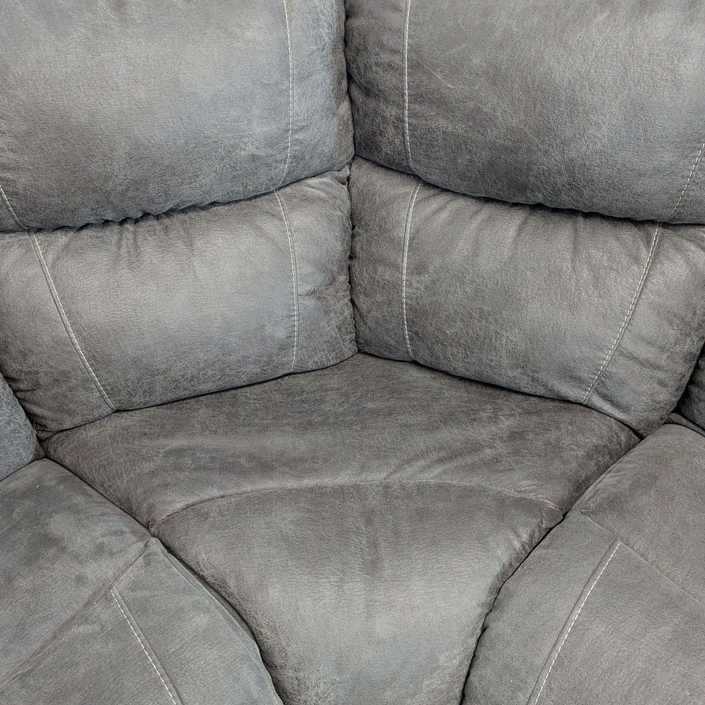 La-Z-Boy Trouper Sectional with Chaise and Storage