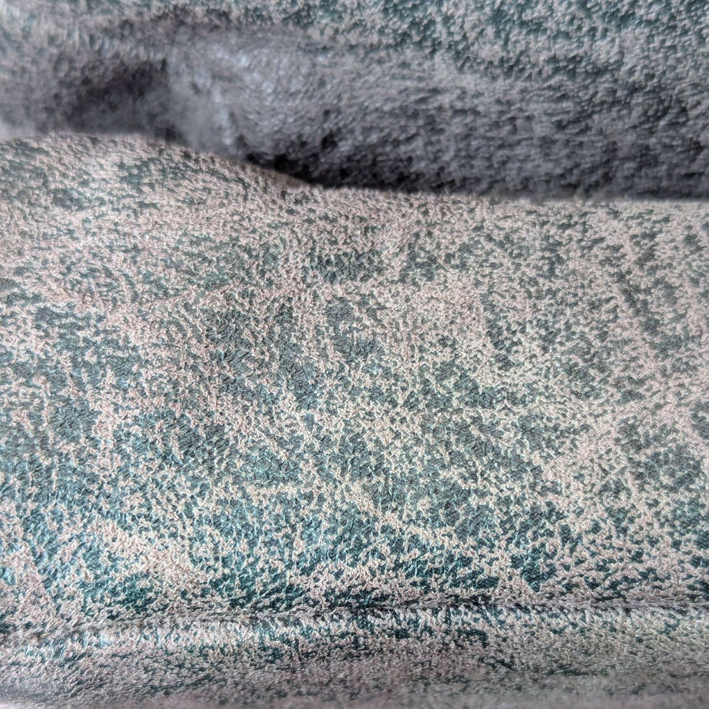 La-Z-Boy Trouper Sectional with Chaise and Storage