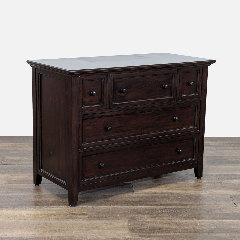 Pottery Barn Transitional 5 Drawer Dresser