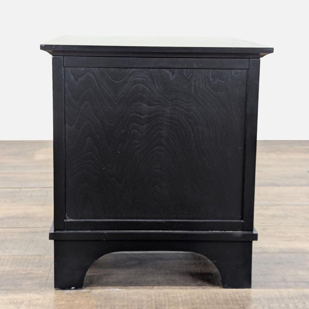 Pottery Barn Cabot Side Table