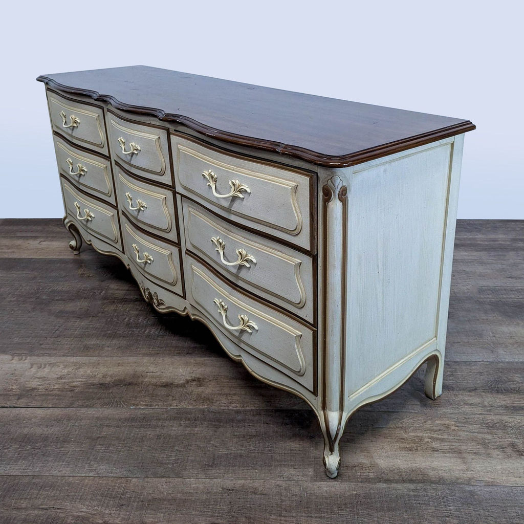 Drexel Heritage Vintage French Provincial 9 Drawer Dresser
