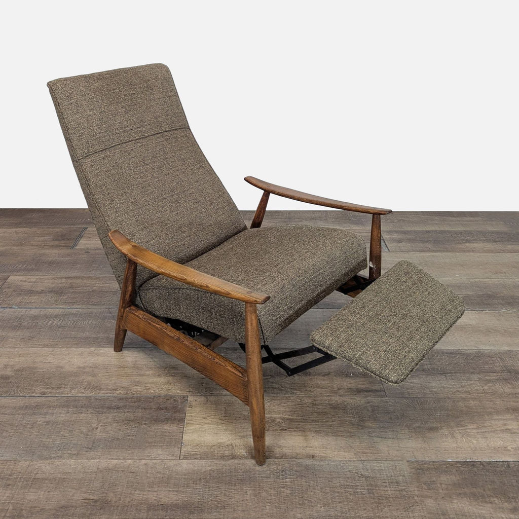 Milo Baughman for Thayer Coggin Mid Century Recliner