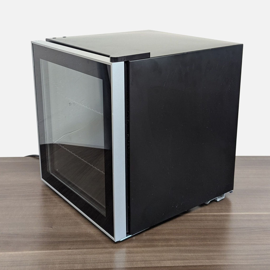 Antarctic Star Compact Refrigerator with Glass Door and Adjustable Shelves