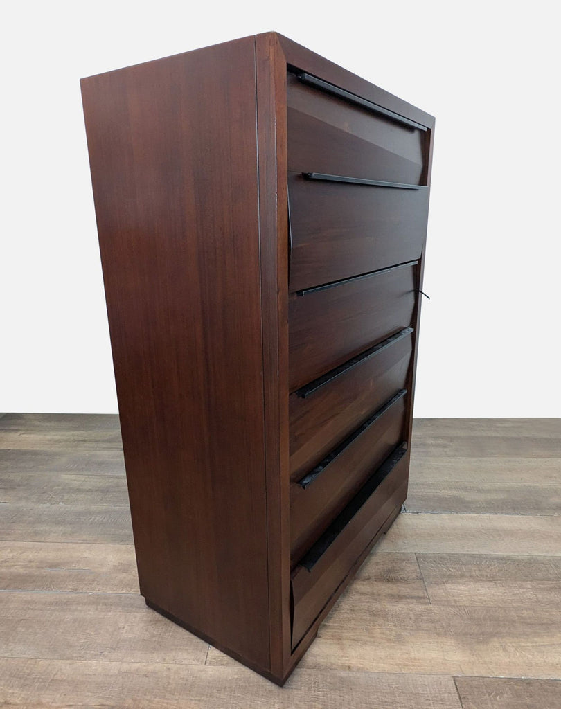 Modern Hardwick 6-Drawer Chest