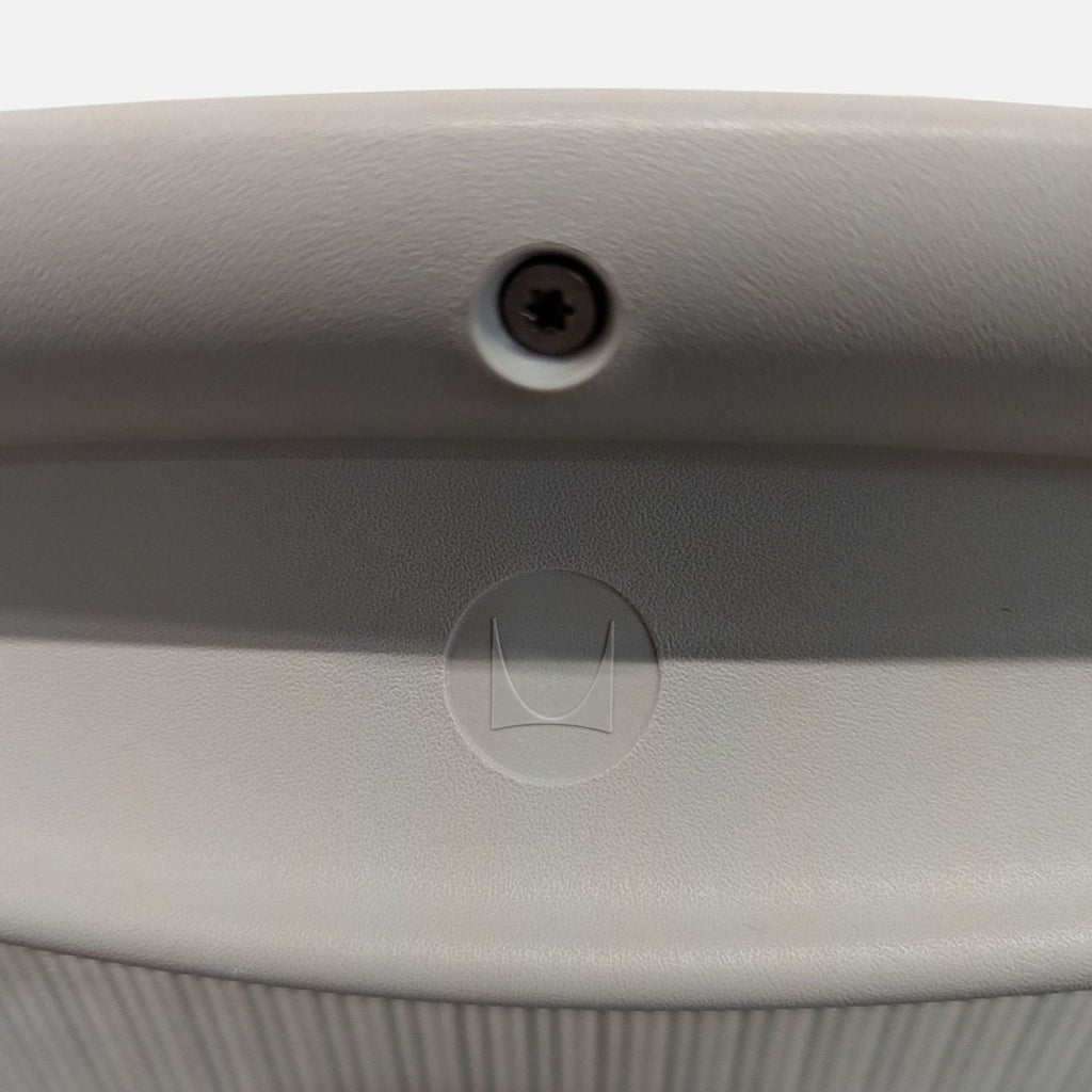 Herman Miller Aeron Chair Size A in Mineral