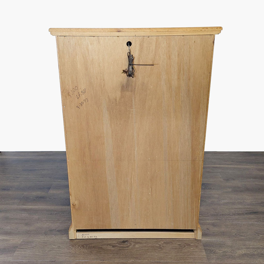 Classic Oak Chest with Cabinet