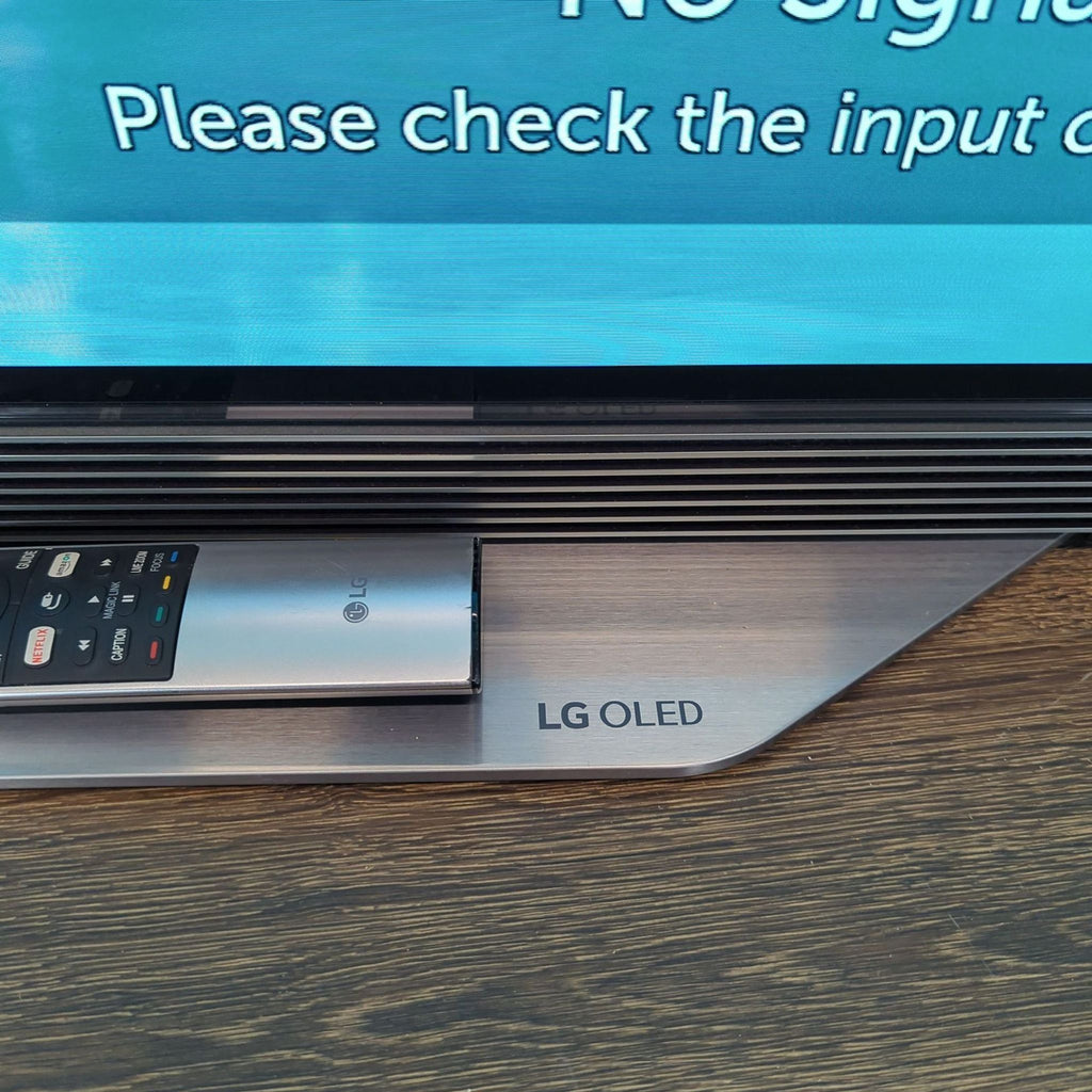 LG OLED55E7P Premium 55-inch 4K UHD Smart TV