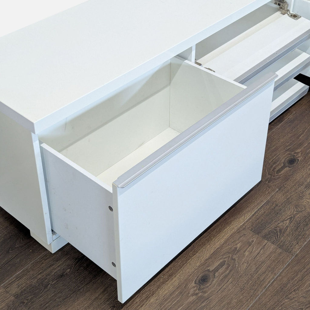 Ikea Besta Burs TV Stand in High Gloss White