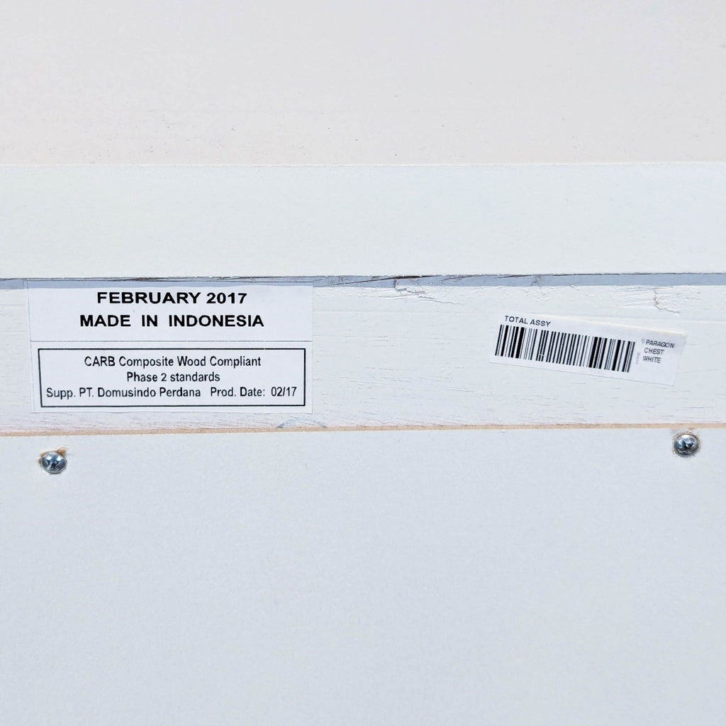 Modus Paragon White 5-Drawer Dresser with Classic Black Knobs