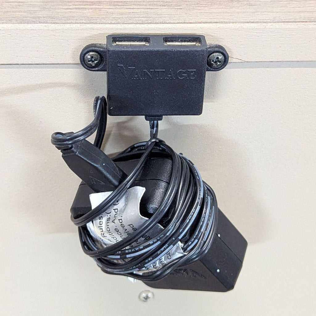 Coaster Vanowen Nightstand