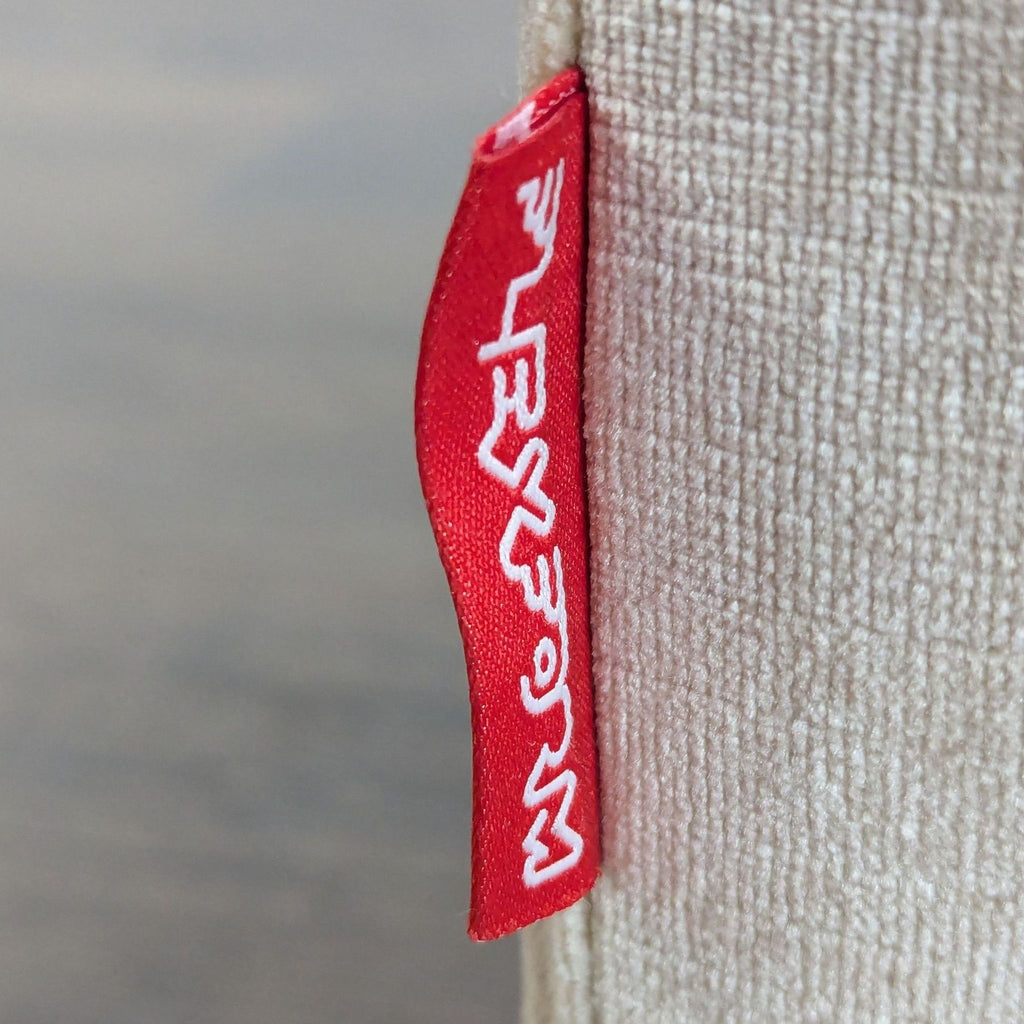 Flexform Gary 3-Seat Sofa Bed – Comfortable Modern Sleeper Sofa