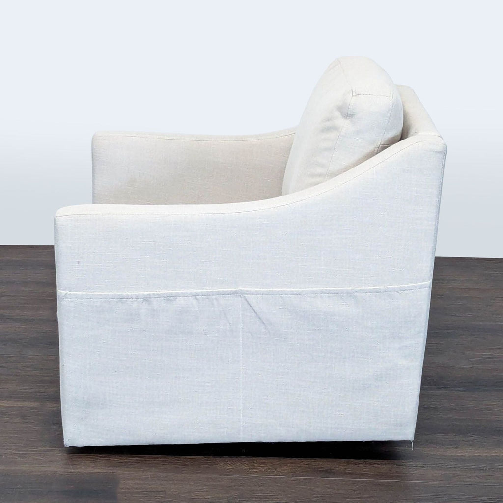 Modern Lounge Chair with Cushioned Seat and Back