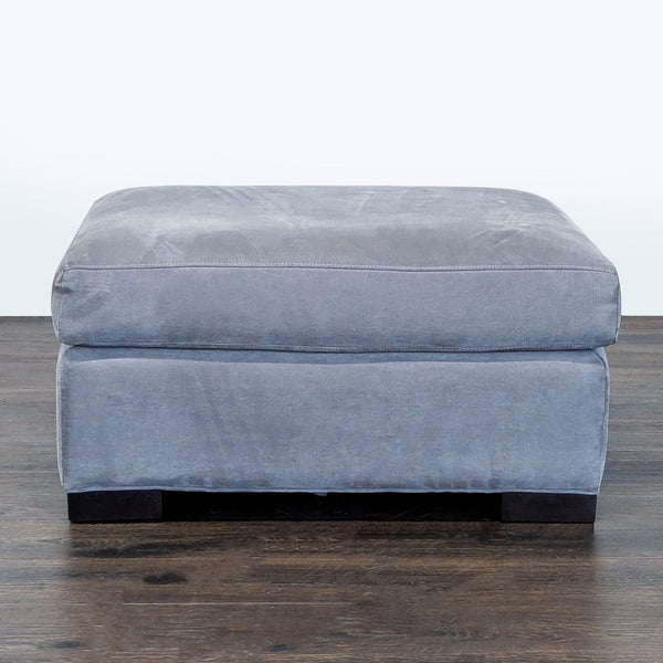 Certainly! However, it appears that the images themselves and the full description are missing from your message. Please upload the images or paste the full description so I can provide you with the suitable alt texts.