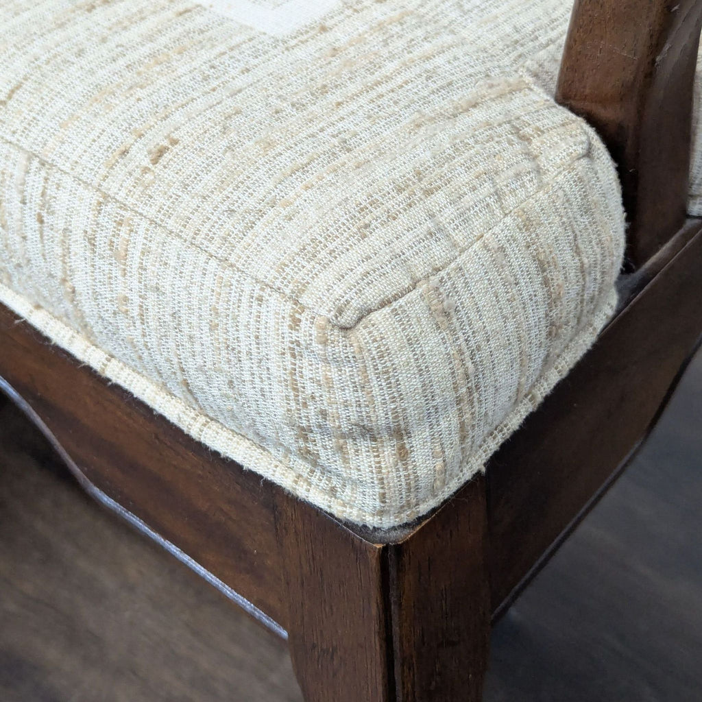 Drexel Chinoiserie Style Oval Dining Table with 8 Chairs