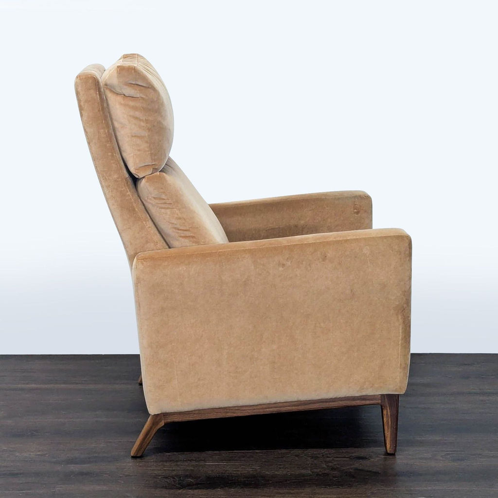 Room and Board Wynton Modern Tan Recliner Lounge Chair