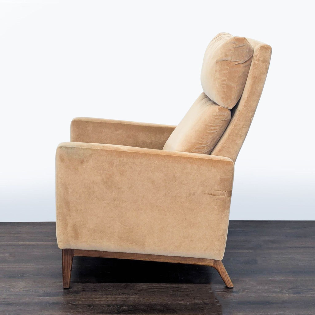 Room and Board Wynton Modern Tan Recliner Lounge Chair