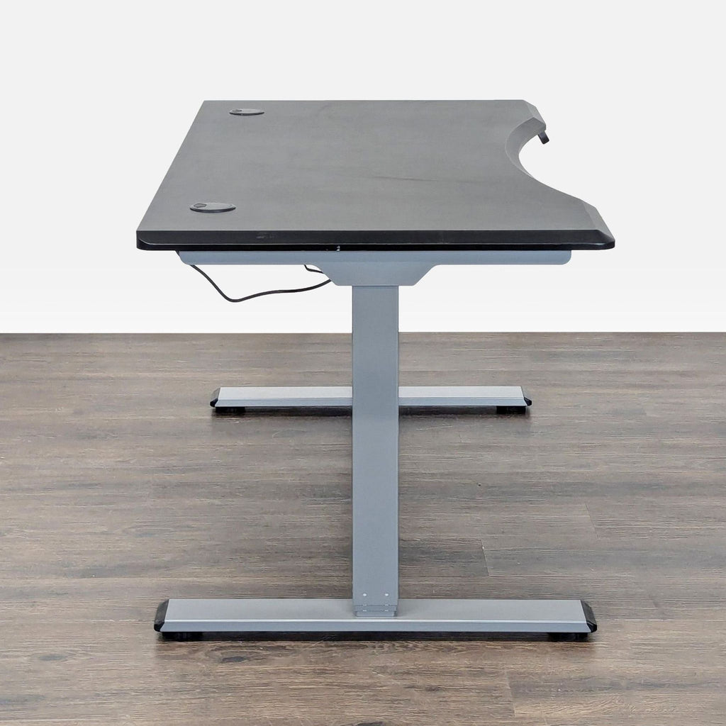 FlexiSpot Electric Height Adjustable Standing Desk with Memory Presets