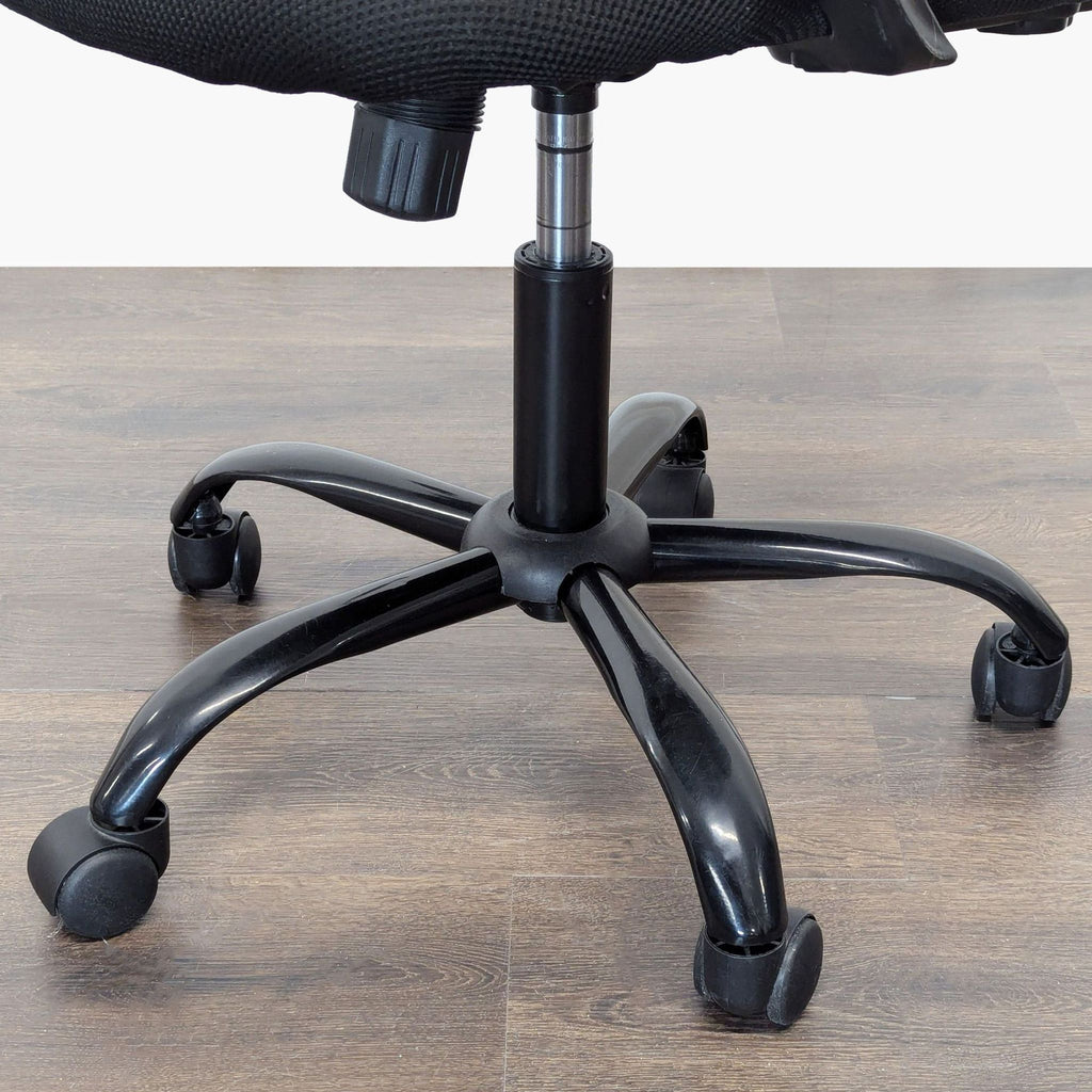 Ergonomic Mesh Office Chair with Adjustable Height and Armrests