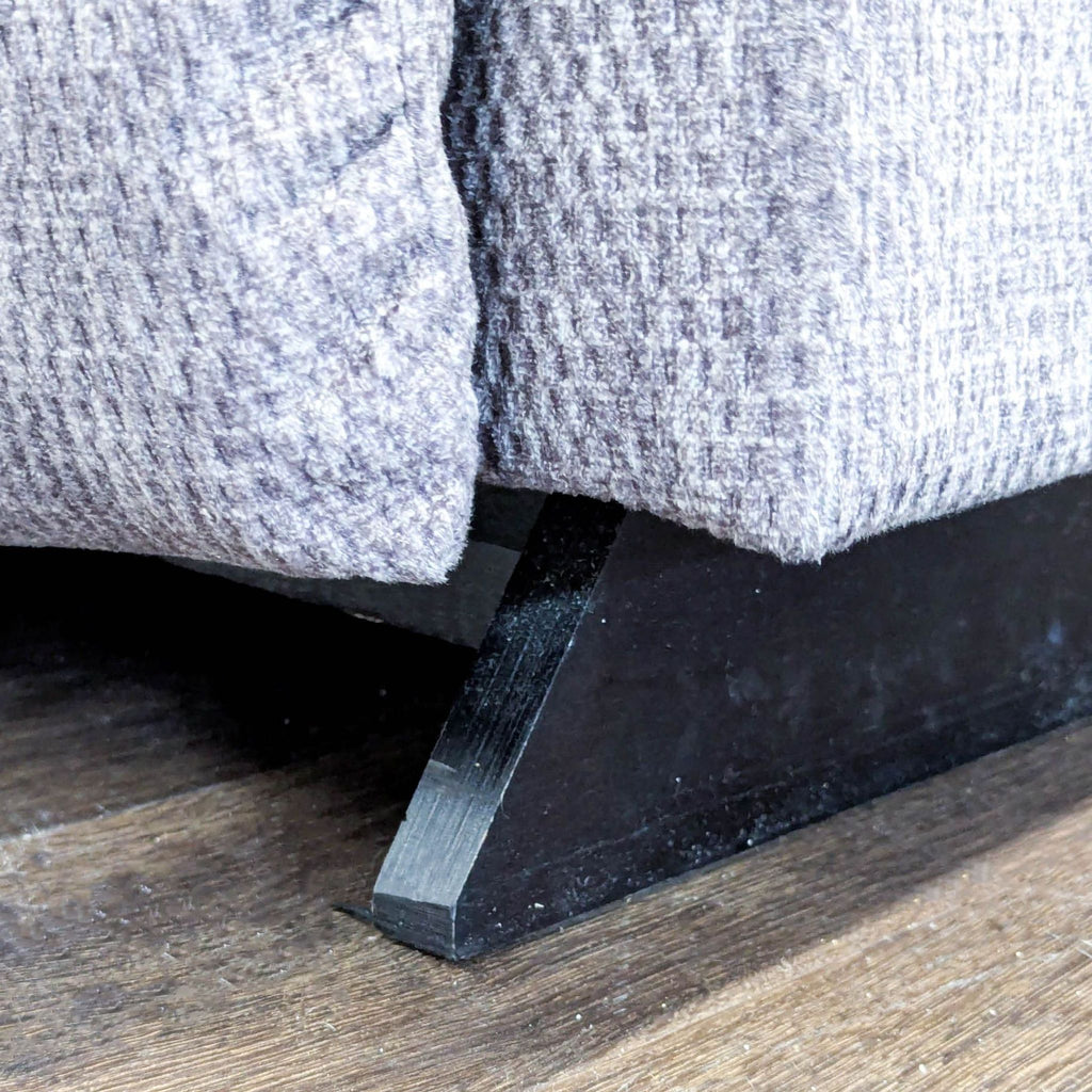 La-Z-Boy Plush Reclining Lounge Chair – Ultimate Comfort