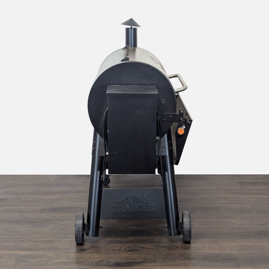 Traeger Pellet Grill with Wheeled Base – Durable Outdoor BBQ Grill