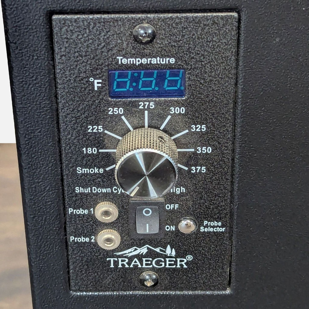 Traeger Pellet Grill with Wheeled Base – Durable Outdoor BBQ Grill